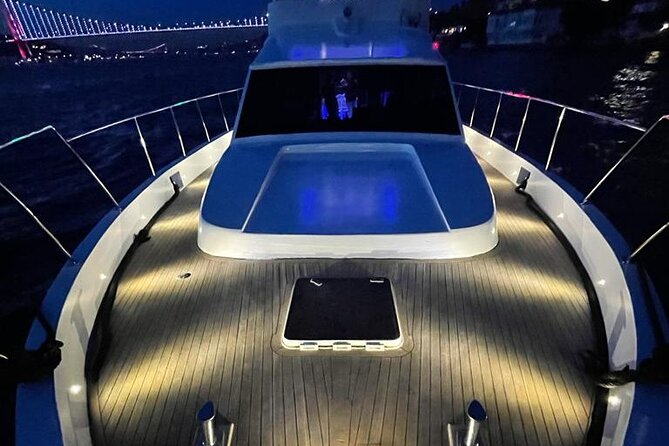 Private 2-Hour Bosphorus Cruise With Yacth - Scenic Highlights of Istanbul