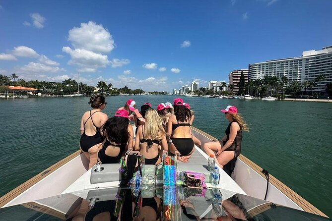 Private 2-Hour Miami Boat Tour - Ideal for Sightseeing