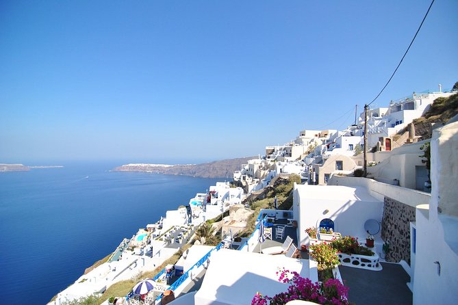 Private 2-Hour Sightseeing Tour in Santorini - Highlights of the Tour