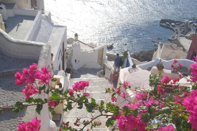 Private 2-Hour Sightseeing Tour in Santorini - Experience Details