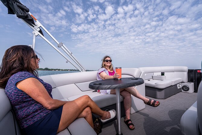 Private 2-hour Sunset Cruise on Lake St Clair and Detroit River - Meeting Point and Parking