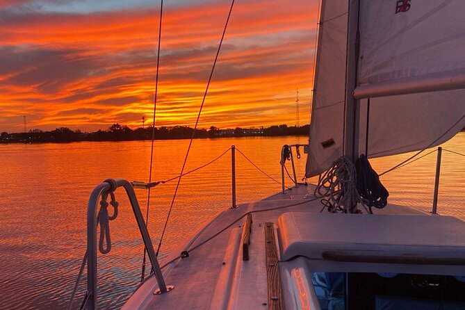 Private 2-Hour Sunset Sailing Tour on Lake Fairview - Accessibility and Accommodations