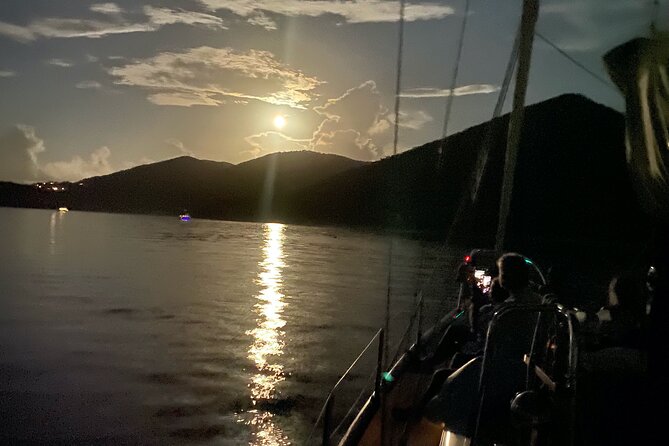 Private 2-Hour Sunset Sip and Sail in Cruz Bay - Experience Highlights