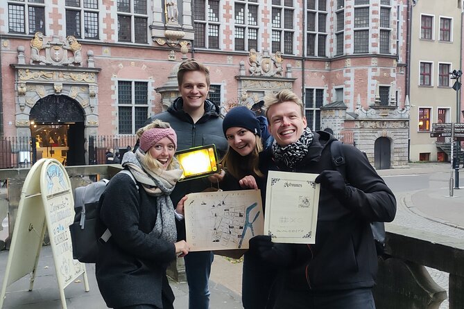 Private 2-Hour Tour With City Game in Gdańsk - Exploring Landmarks