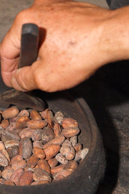 Private 2D Sacred Valley Chocolate Tour - Accommodation and Free Time