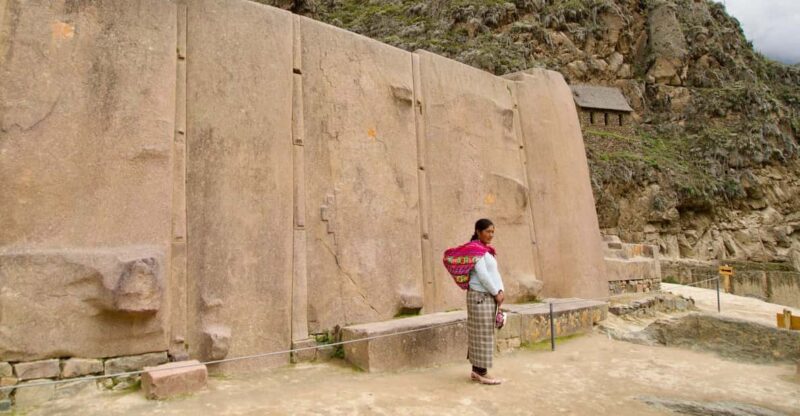 Private: 2DAYS | Valle Vip | Machupicchu Mountain - Day 1: Sacred Valley Exploration
