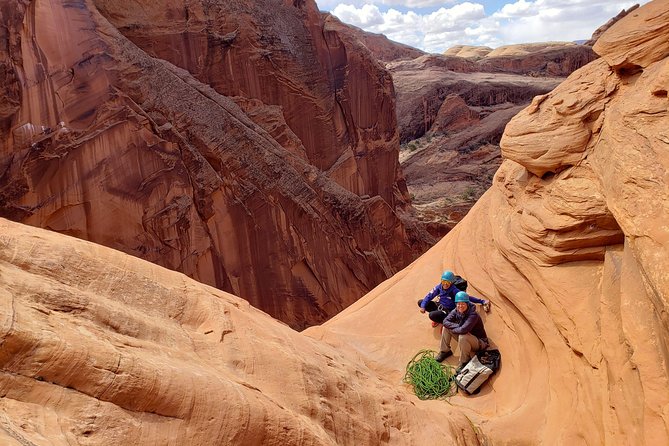 Private 3/4 Day Canyoneering Tour in Moab - Guide and Gear