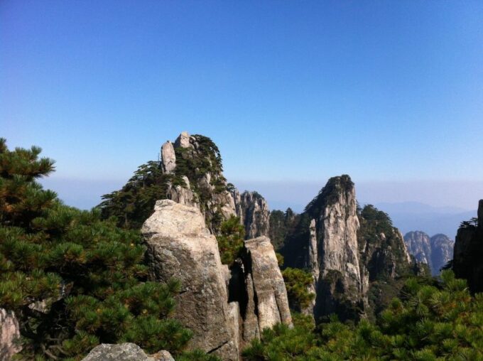 Private 3-Day Huangshan Tour Including Tickets - Tour Suitability and Restrictions
