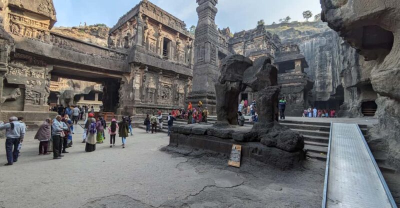 Private 3 Days Ajanta, Ellora Caves and Aurangabad City Tour - Itinerary Highlights: Day 3 - Aurangabad City Tour