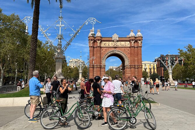 Private 3-Hour Barcelona Bike Tour: Highlights and Hidden Gems - Tour Duration and Ending