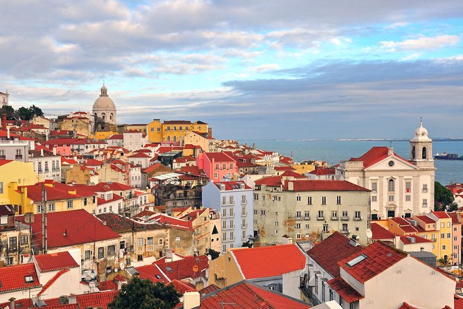 Private 3-Hour City Tuk Tuk Tour of Lisbon - Inclusions and Specifications