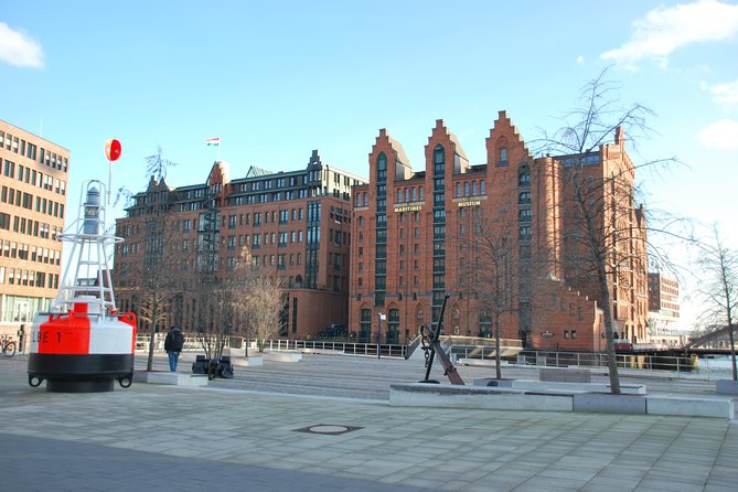 Private 3-Hour Hamburg Sightseeing Tour in a Mercedes Limousine - Quick Points
