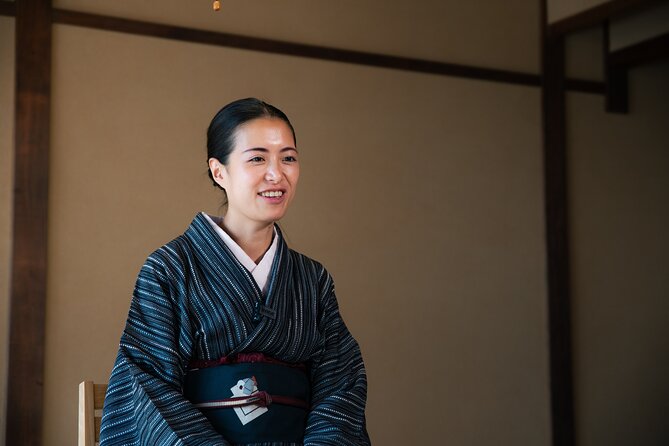 Private 3-Hour Sensu (Folding Fan) Tour With Kyoto Machiya Owner - Personalized Sensu Souvenir
