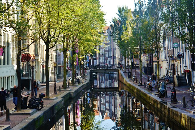 Private 3-Hour Walking Tour in Amsterdam With Official Tour Guide - Reviews