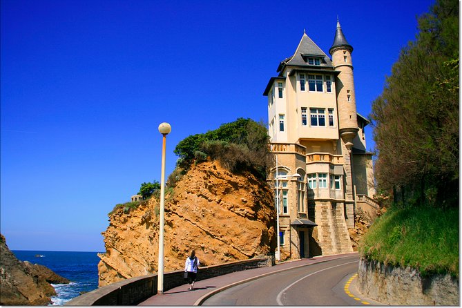 Private 3-Hour Walking Tour of Biarritz With Official Tour Guide - Highlights of Biarritz
