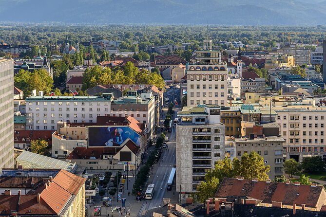 Private 3 Hours Walking Guided Immersion Tour Through Ljubljana - About the Tour Operator