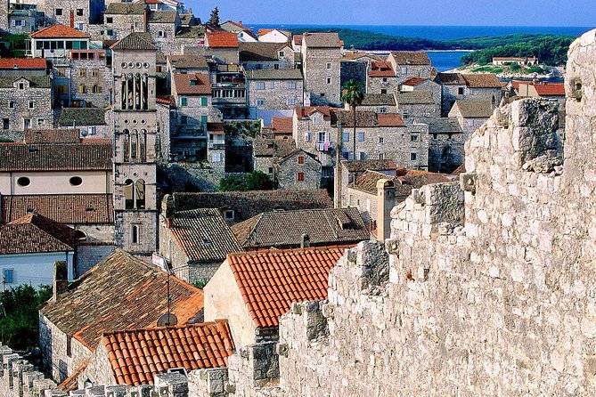 Private 3 Islands Tour With Speed Boat to Hvar and Pakleni Islands From Trogir - Discovering Pakleni Islands