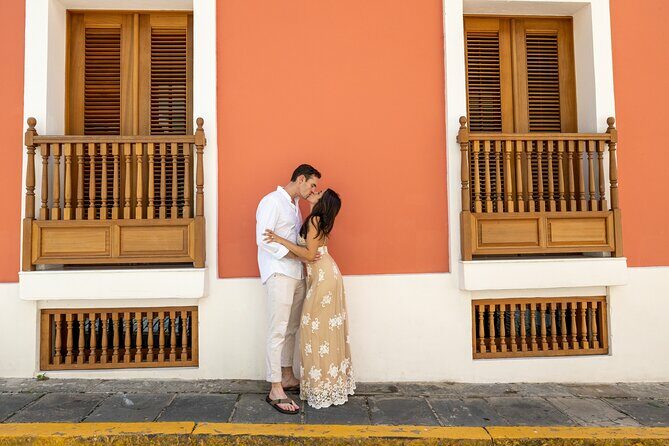 Private 30+Minute Photoshoot in Old San Juan (Photo shoot) - The Benefits of a Guided Mini Tour