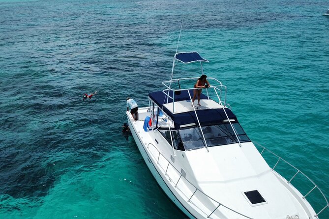 Private 38 Defender Sportfishing/Swim With Pigs in Nassau - Booking and Reservations