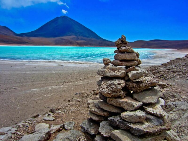 Private 3D Tour in Salar De Uyuni With Tayka Hotels - Accommodation and Meals