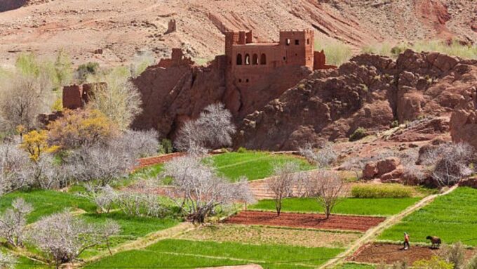 Private 3days Tour:Merzouga From Marrakech(Food,Luxury Camp) - Suitability and Considerations