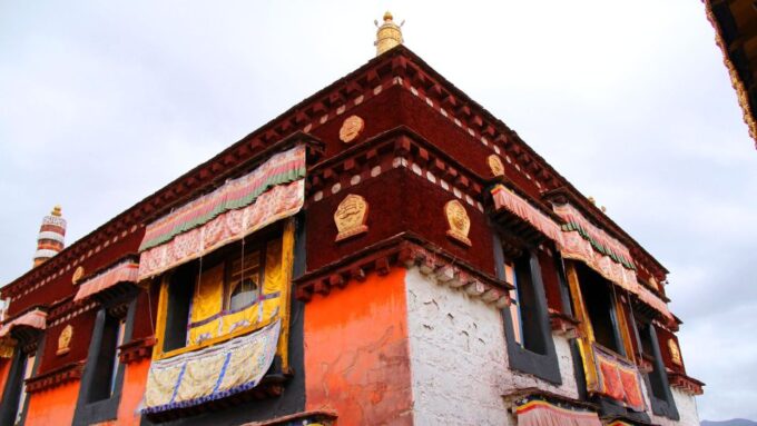 Private 4-Day Lhasa Tour Including Airport Pickup - Frequently Asked Questions