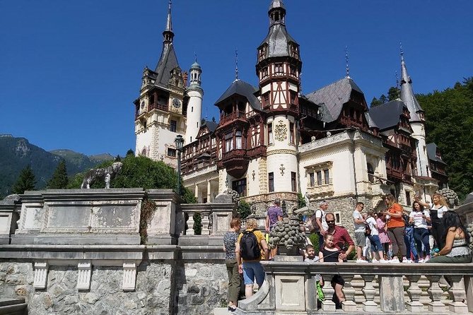 Private 4-Day Tour From Bucharest to Transylvania With OTP Airport Pick up - Transportation Details