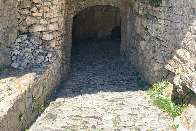 Private 4 Day Tour of Albania From North to the South - Accommodations and Comfort
