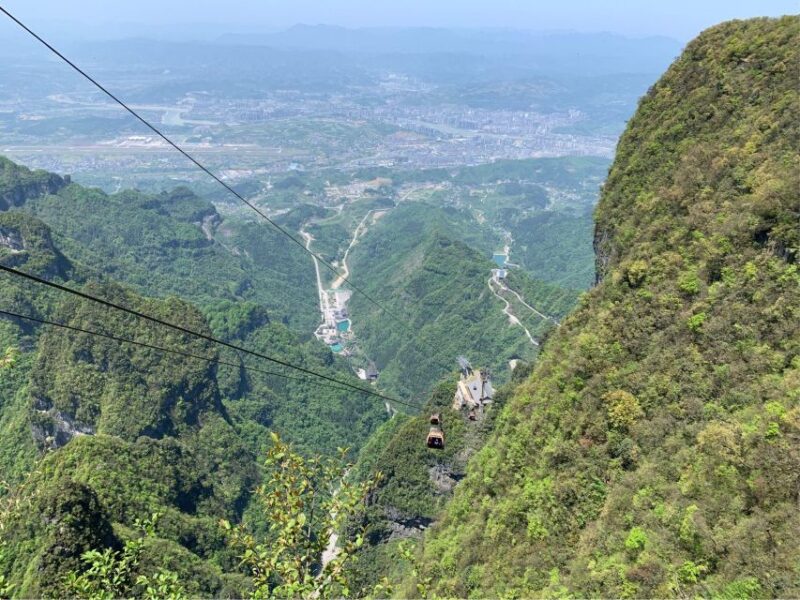 Private 4-Day Zhangjiajie Package Tour Including Tickets - Daily Itinerary