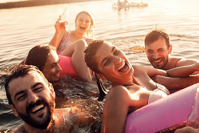 Private 4 Hour Choose Your Lake Discovery Tour in Traverse City - Meeting and Pickup Locations