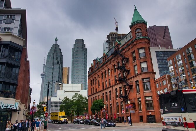 Private 4-Hour City Tour of Toronto With Driver and Guide - Hotel Pick up - Tour Highlights