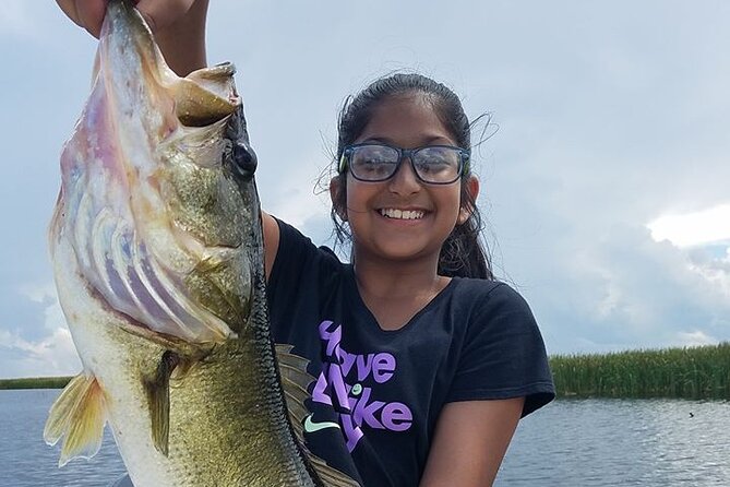 Private 4-Hour Lake Istokpoga Bass Fishing Charter in Florida - Personalized Fishing Experience