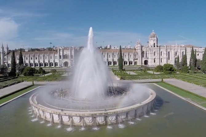 Private 4-Hour Tour of Lisbons Best Sites - Accessibility and Participation