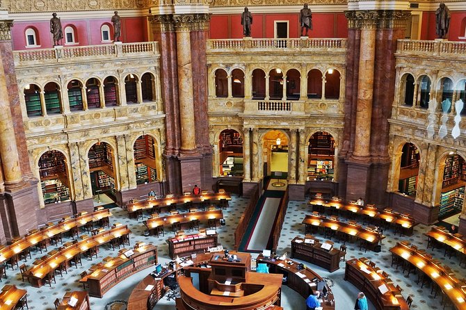 Private 4-Hour Walking Tour in Washington With Official Tour Guide - Frequently Asked Questions