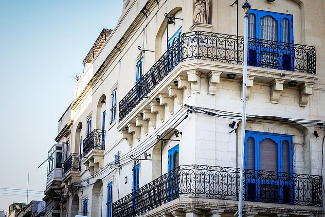 Private 4-Hour Walking Tour of Valletta With Official Tour Guide - Architecture and Design