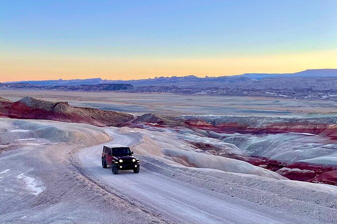 Private 4 Hours Bentonite Hills Jeep Tour - Pickup and Meeting Point