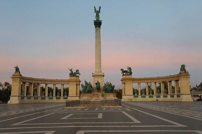 Private 4 Hours Budapest City Tour and 3 Hours Széchenyi Thermal Spa Relax - Tour Highlights