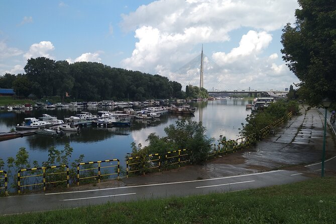 Private 4 Hours Space Architecture Tour in Belgrade - Booking and Cancellation Policy