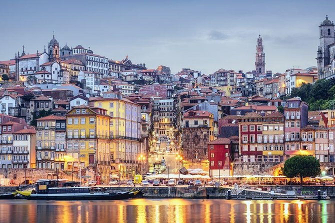 Private 4 Hours Tour of the Main Monuments in Oporto - Booking Information