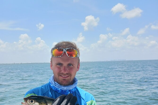 Private 4 Hr Fishing Tour With Master Captain Bill Phillips - Getting to the Marina