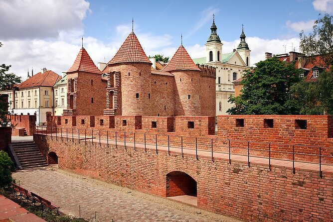 Private 4h Tour in Warsaw Old Town - Meeting and End Points