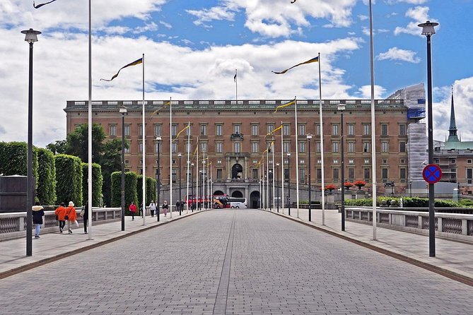 Private 4h VIP City Tour by Limousine Car and Guide in Stockholm - Sights and Attractions