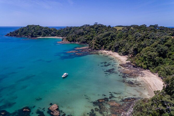 Private 5 Hour Fishing Charter Departing Tutukaka, Northland - 1 to 6 People - Meeting and Pickup