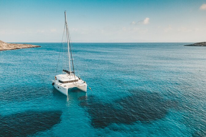 Private 5h Cruise Catamaran Santorini BBQ ,Drinks, Transfer - What to Expect
