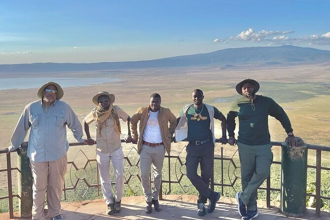 Private 6-Day Tarangire Manyara Crater and Serengeti With Mid-Range Lodges - Important Information