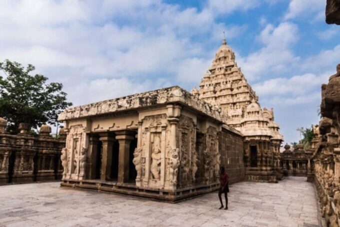 PRIVATE 6 DAYS BEST OF TAMIL NADU TOUR WITH CAR AND DRIVER - Suitability and Additional Notes