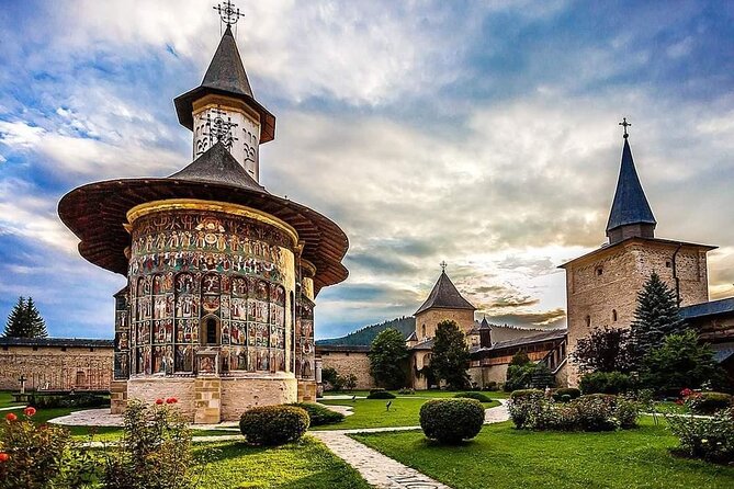 Private 7-Day Tour in Transylvania, Maramures and Bucovina From Bucharest - Review Highlights