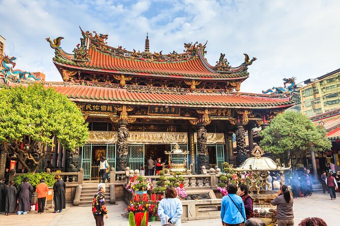 [private] 8-Hour Customize Your Amazing Private Taipei Day Tour - Discovering Local Culture and Cuisine
