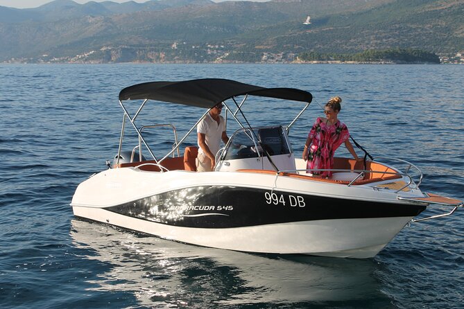 Private 8h Boat Tour Elaphite Islands With Barracuda 545 - Drink and Meal Offerings
