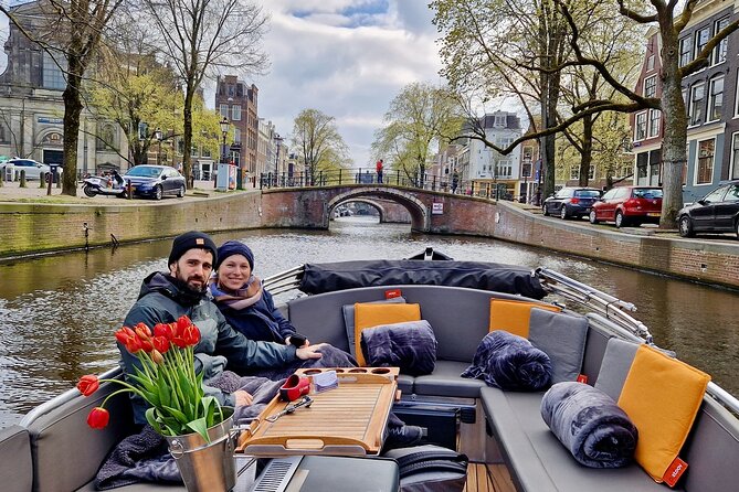 Private 90 Minute Amsterdam Canal Belt Exploration Cruise - Cancellation Policy